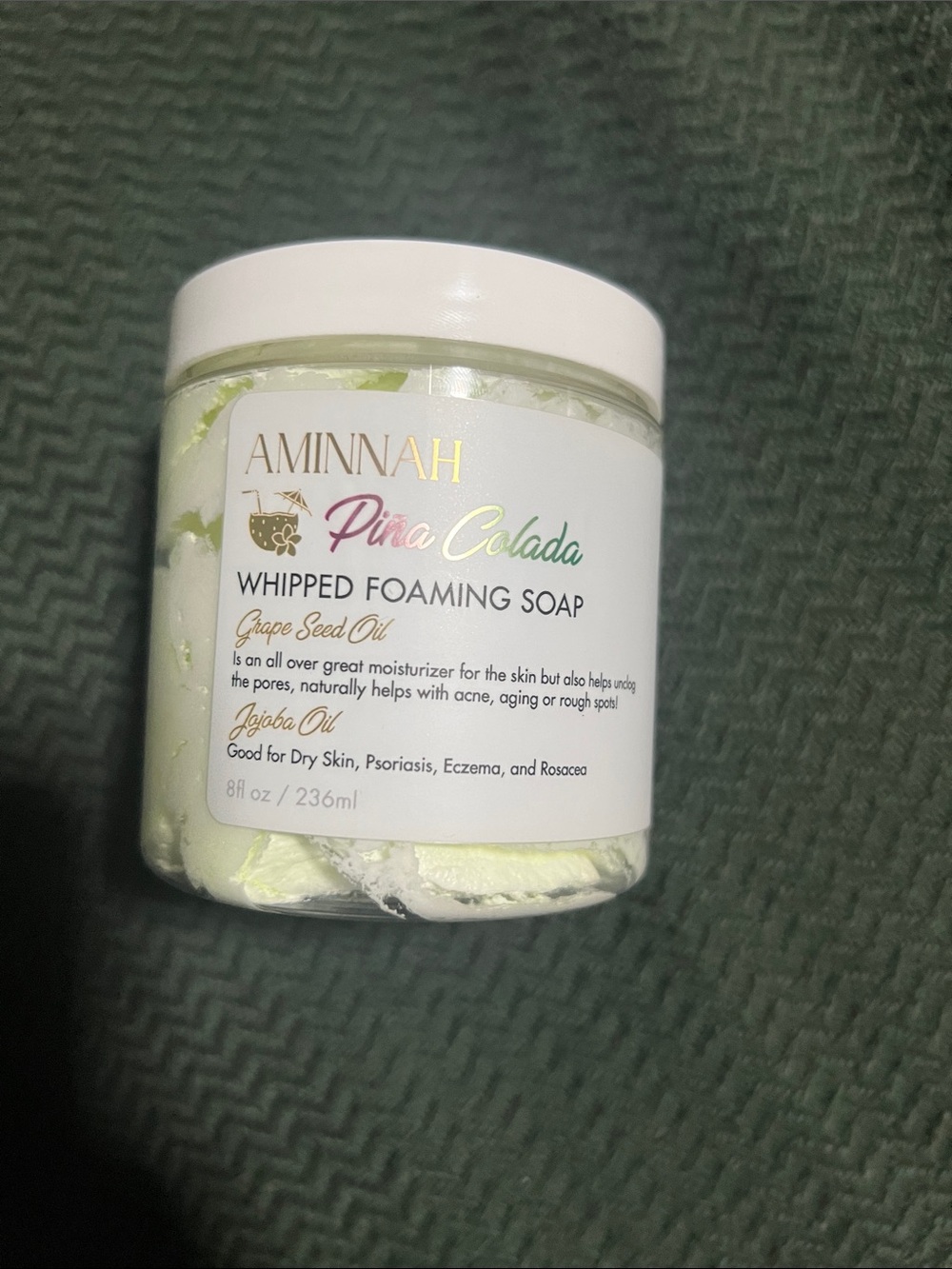 AMINNAH Piña Colada Whipped Foaming Soap - Light Green